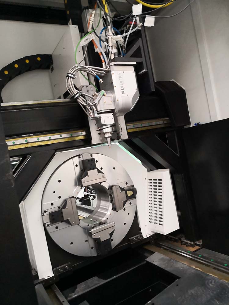 Truck (8) Camión (8)