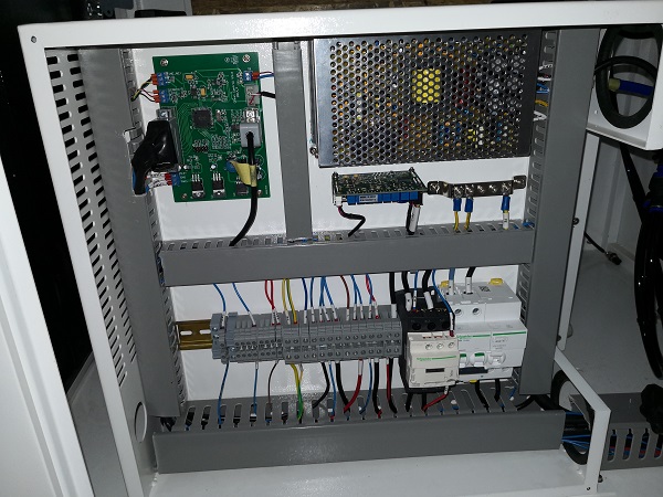 caja de control de la m&aacute;quina de soldadura