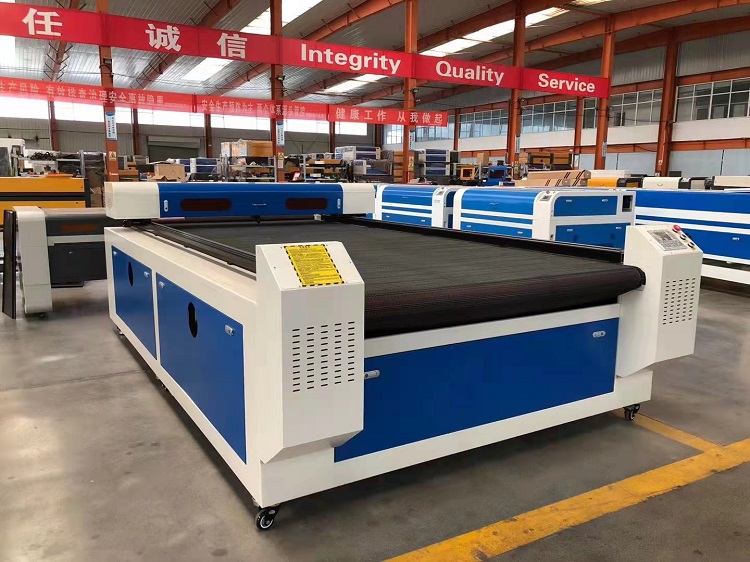 Cortador l&aacute;ser de 1630 CO2 2