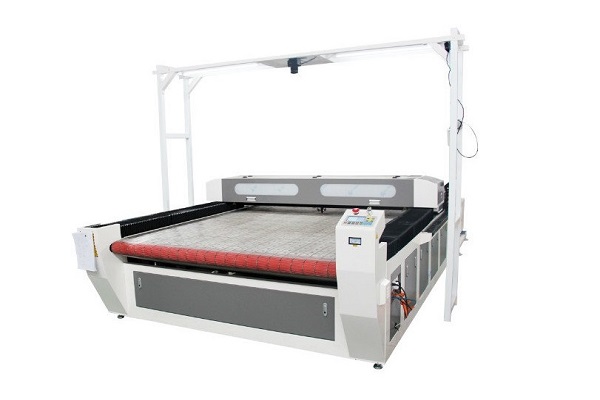 Big size auto feeding co2 laser cutting machine 2