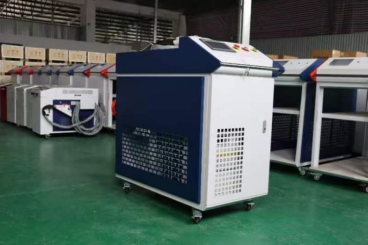 Soldador l&aacute;ser de fibra (426)