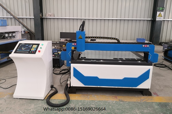 M&aacute;quina de corte de plasma CNC