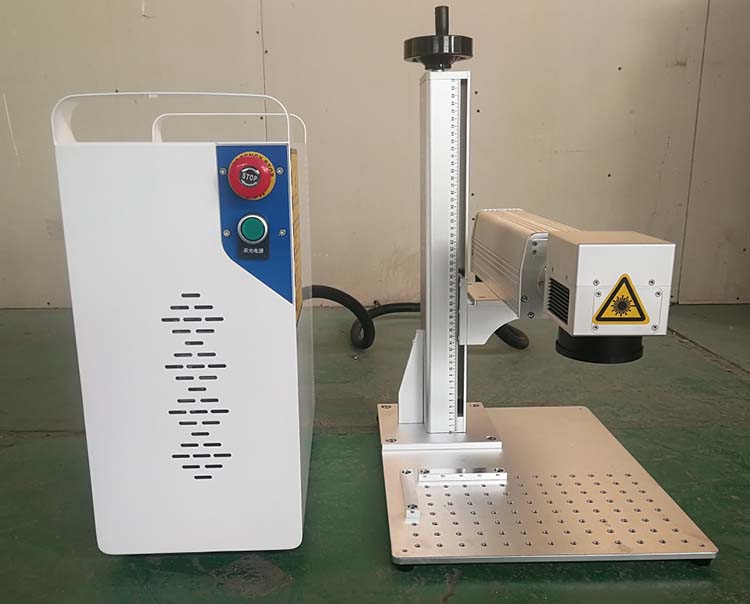 Detalle del marcador de l&aacute;ser de fibra Spilit (28)