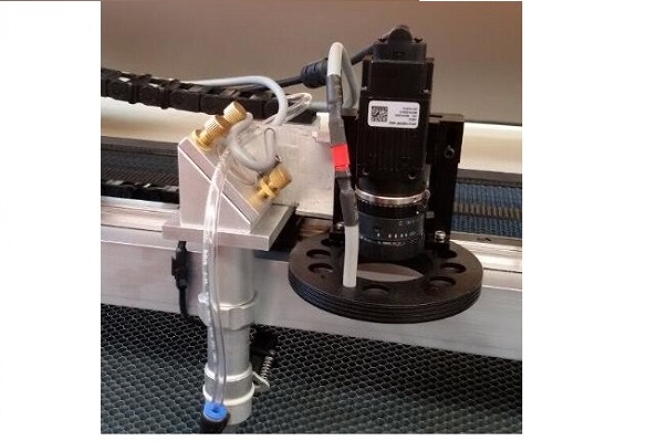 C&aacute;mara peque&ntilde;a