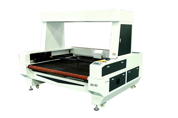 Auto Feeding CCD Co2 Laser Cutting Machine XD-SC