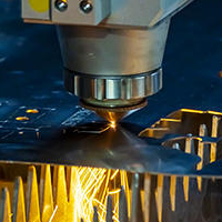 Máquina de corte por láser de fibra