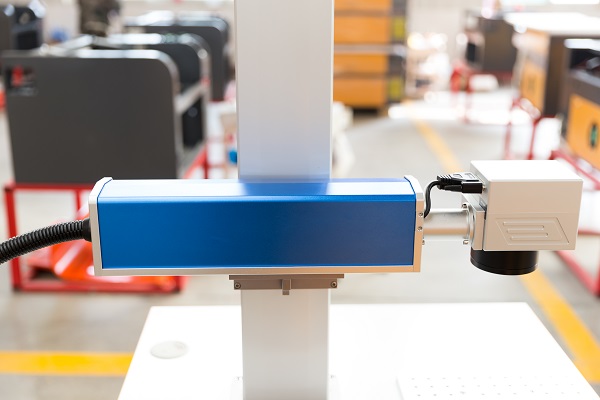 M&aacute;quina de marcado con l&aacute;ser de fibra de mesa XD-T