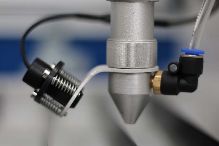 Cabeza l&aacute;ser de CO2 (1)